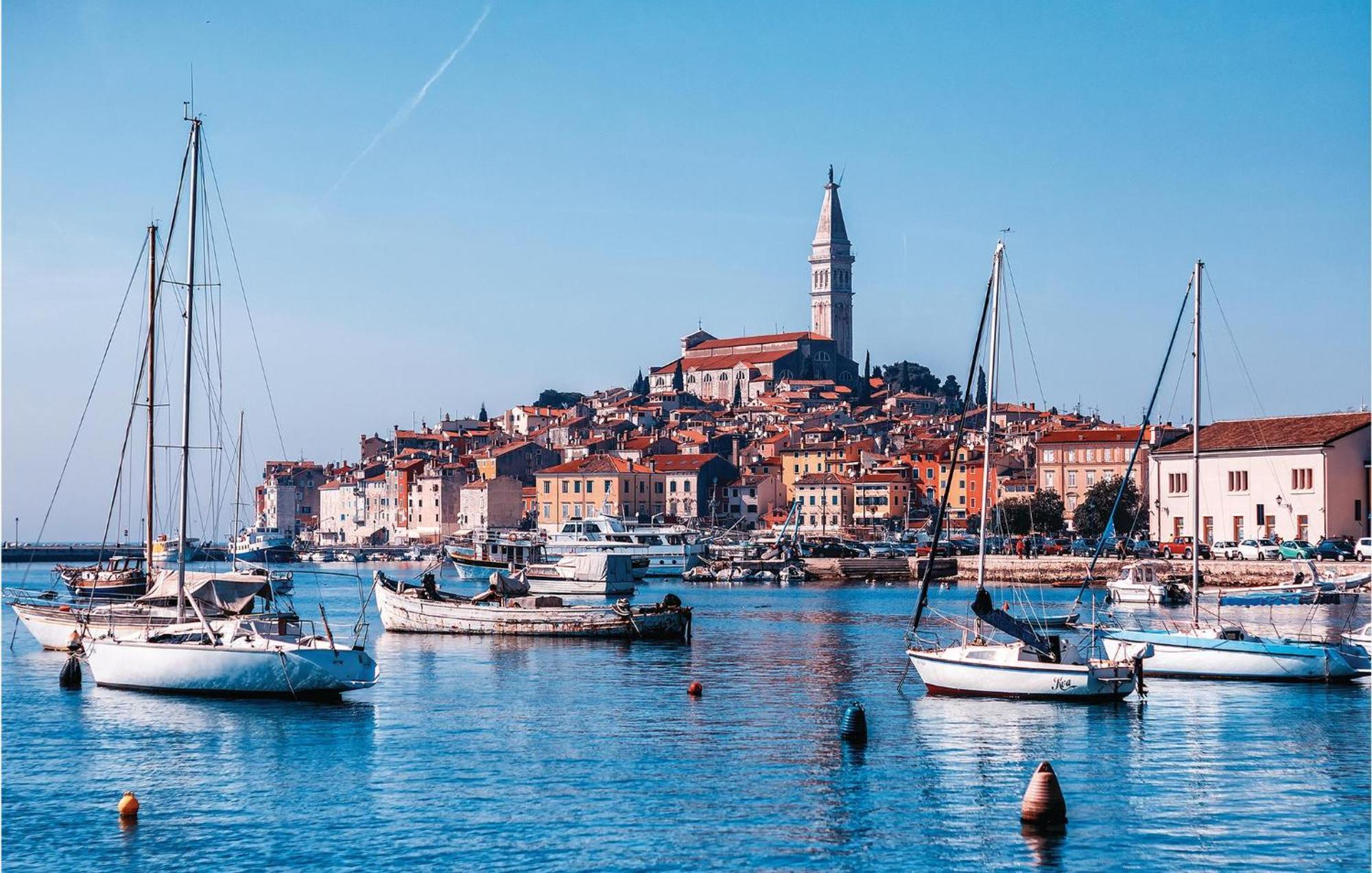 Amazing Apartment In Rovinj With Wifi מראה חיצוני תמונה